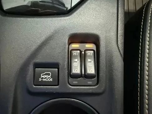 Used 2021 Subaru Crosstrek 2.5i Sport w/ Moonroof Package image 37