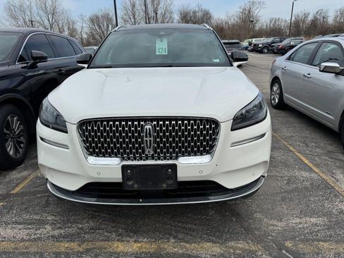 Used 2021 Lincoln Corsair Reserve w/ Equipment Group 201A image 2