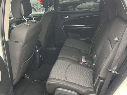 Used 2019 Dodge Journey SE w/ Connectivity Group image 10