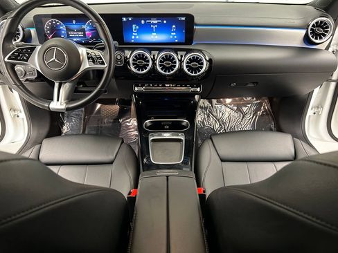 Used 2025 Mercedes-Benz CLA 250 4MATIC image 42