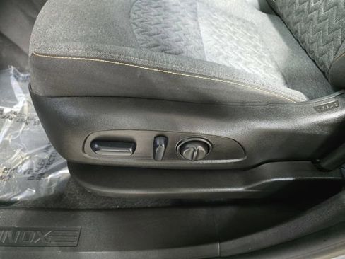 Used 2024 Chevrolet Equinox LT w/ LPO, Floor Liner Package image 31