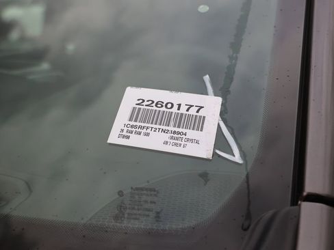 New 2026 RAM 1500 4x4 Crew Cab image 33