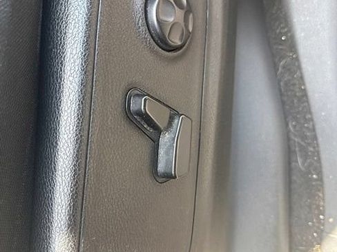 Used 2020 RAM 1500 Big Horn AWD/4WD image 15