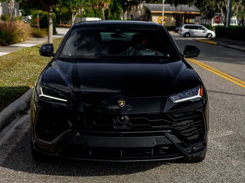 Used 2020 Lamborghini Urus image 13