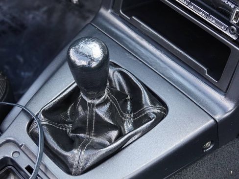 Used 1996 MAZDA MX-5 Miata RWD image 77