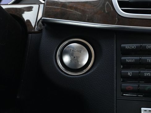 Used 2014 Mercedes-Benz E 350 Sedan image 14