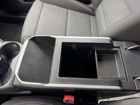 Used 2025 GMC Terrain Elevation image 39