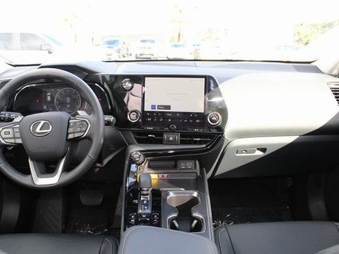 Certified 2026 Lexus NX 350 AWD w/ Accessory Package (Z1) image 10