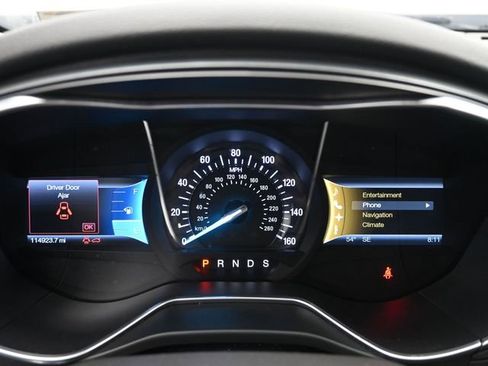 Used 2014 Ford Fusion Titanium image 16