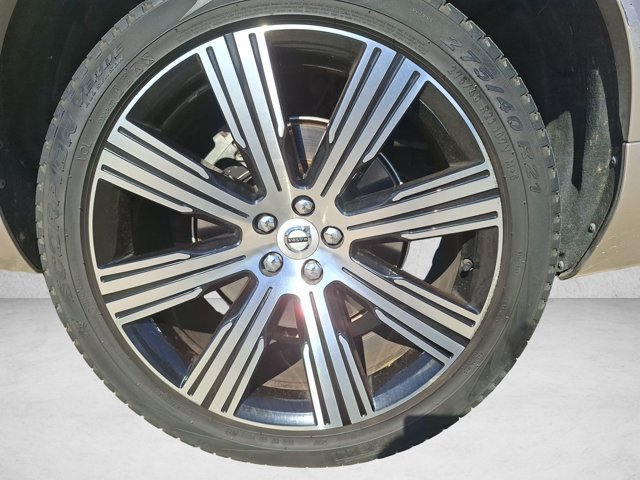 Used 2023 Volvo XC90 B6 Ultimate w/ Protection Package Premier AWD/4WD image 20