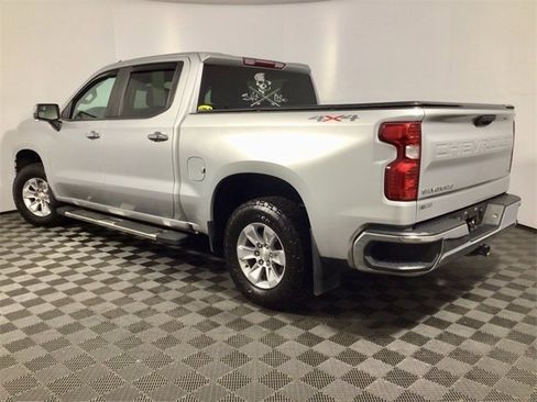 Used 2020 Chevrolet Silverado 1500 LT image 9