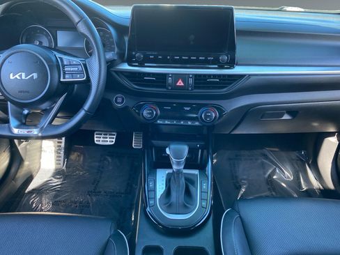 Used 2024 Kia Forte GT-Line w/ GT-Line Premium Package image 11