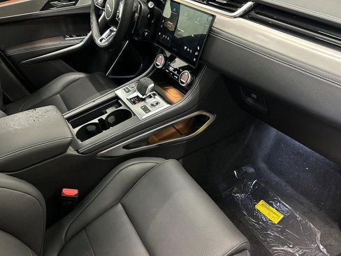 New 2026 Jaguar F-PACE R-Dynamic S AWD/4WD image 26