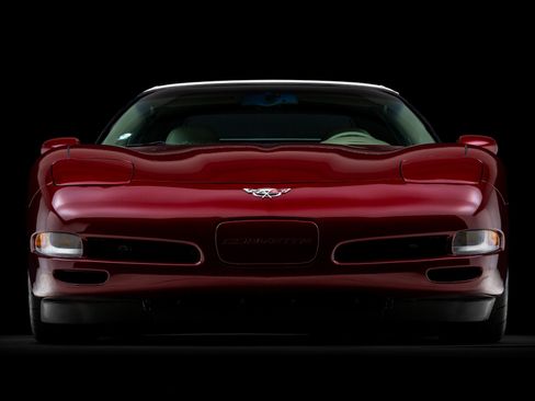 Used 2003 Chevrolet Corvette 50th Anniversary Edition w/ Preferred Equipment Group1 image 12