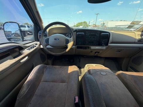 Used 2005 Ford F350 Lariat AWD/4WD image 13