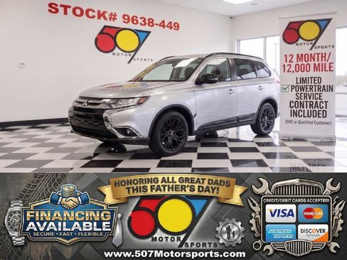 Used 2018 Mitsubishi Outlander LE AWD/4WD image 1