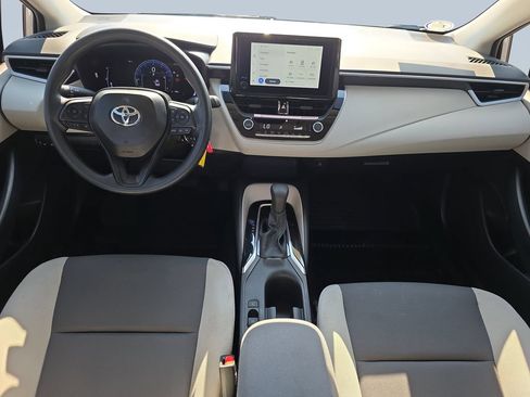 Used 2026 Toyota Corolla LE FWD image 13