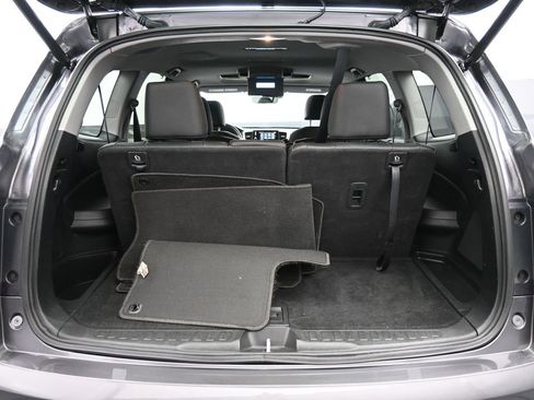 Certified 2022 Honda Pilot Touring image 24