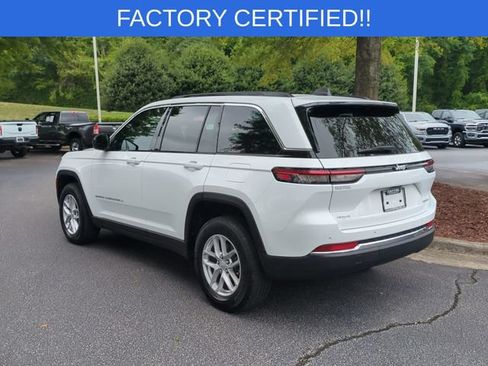 Certified 2025 Jeep Grand Cherokee Laredo X w/ Luxury Tech Group I AWD/4WD image 3
