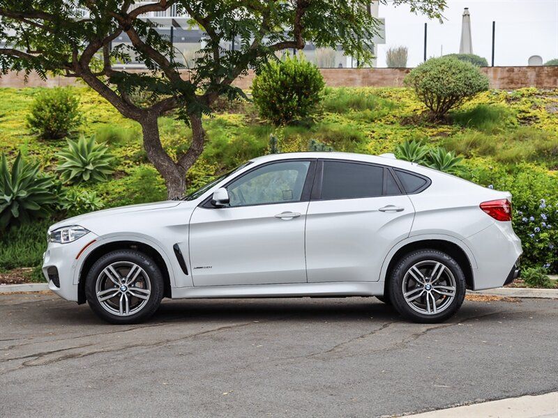 Used 2018 BMW X6 xDrive50i AWD/4WD image 2