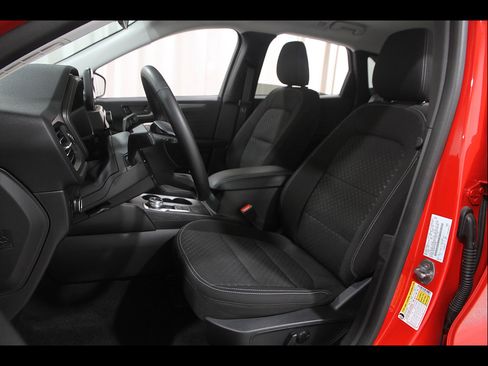 Used 2024 Ford Escape Active w/ Cold Weather Package FWD image 5