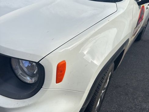 Used 2023 Jeep Renegade Limited w/ Sun/Sound Group image 2