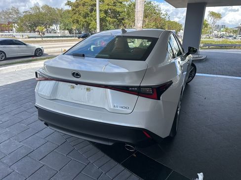 Used 2024 Lexus IS 300 w/ Comfort Package image 13