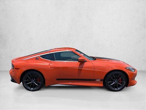 Used 2024 Nissan Z Performance w/ Heritage Edition RWD image 4