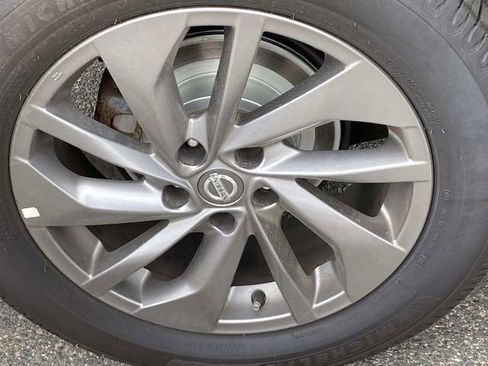Used 2016 Nissan Rogue SL AWD/4WD image 24