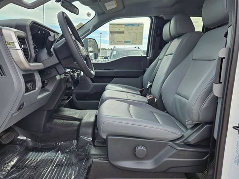 New 2026 Ford F250 XL RWD image 10