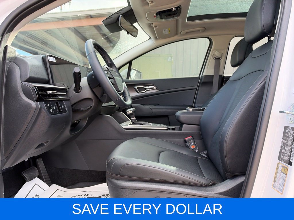 Used 2026 Kia Sportage EX w/ EX Panorama Roof Package FWD image 8