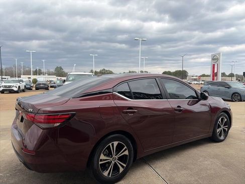 Used 2023 Nissan Sentra SV w/ All-Weather Package image 4