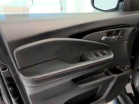 Used 2019 Honda Ridgeline Black Edition image 23