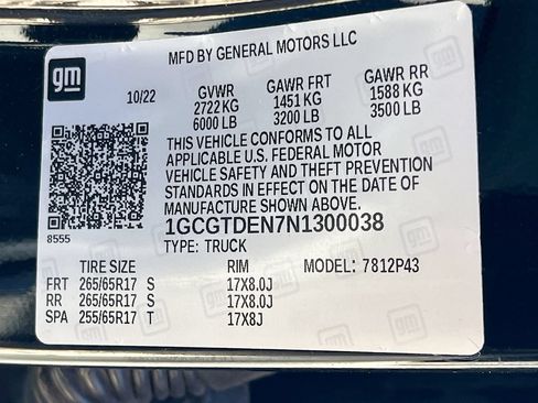 Used 2022 Chevrolet Colorado Z71 w/ Z71 Midnight Edition AWD/4WD image 29