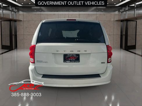 Used 2013 Dodge Grand Caravan SE image 6