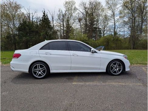 Used 2015 Mercedes-Benz E 350 Sport w/ Premium 1 Package image 4