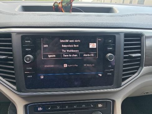 Used 2018 Volkswagen Atlas SE FWD image 9