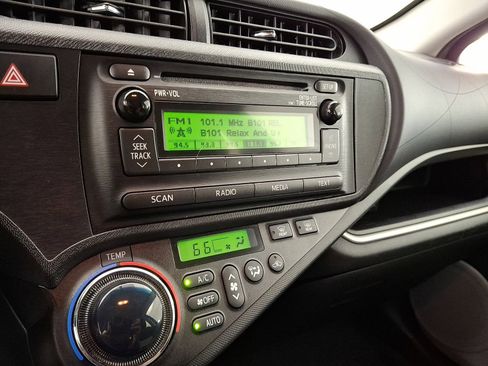 Used 2014 Toyota Prius C Two FWD image 14