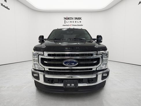 Used 2021 Ford F250 Lariat w/ FX4 Off-Road Package AWD/4WD image 9
