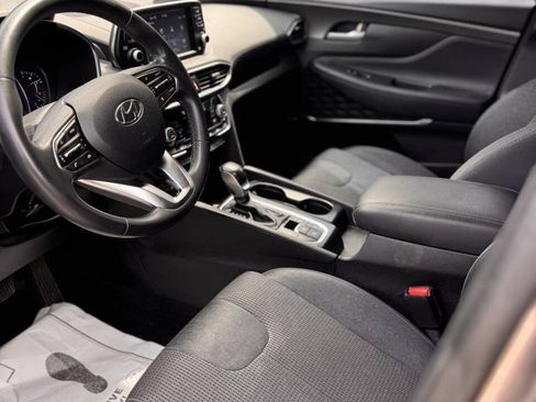 Used 2019 Hyundai Santa Fe SEL FWD image 12