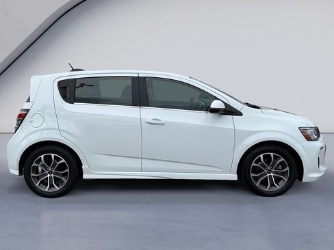 Used 2020 Chevrolet Sonic LT w/ Convenience Package FWD image 6