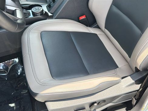Used 2024 Ford Bronco Wildtrak AWD/4WD image 18