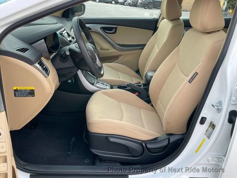 Used 2013 Hyundai Elantra GLS w/ Preferred Pkg image 7