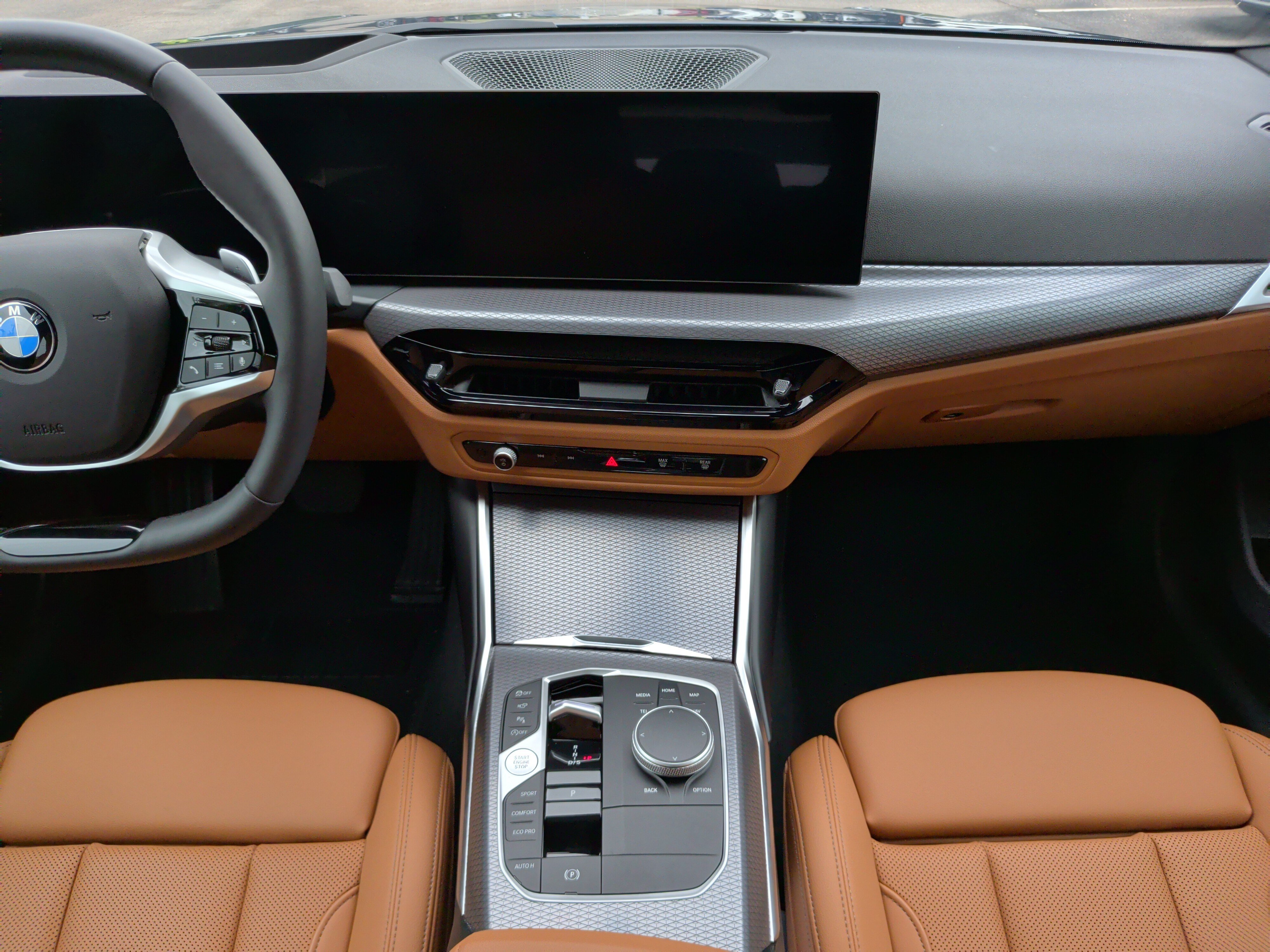 Certified 2026 BMW 330i Sedan RWD image 32