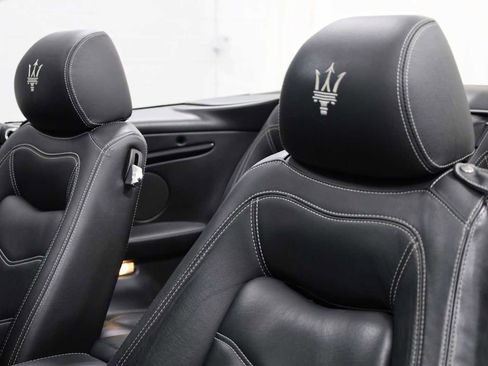 Used 2016 Maserati GranTurismo Convertible image 18