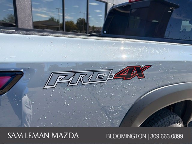 Used 2025 Nissan Frontier PRO-4X w/ Interior Protection Package AWD/4WD image 14