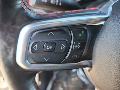 Used 2022 Jeep Wrangler Unlimited Rubicon w/ Steel Bumper Group AWD/4WD image 25