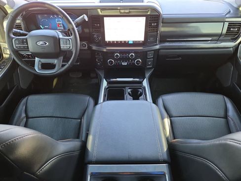 Used 2025 Ford F450 Lariat w/ Lariat Ultimate Package image 14