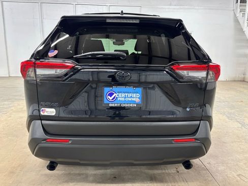 Used 2025 Toyota RAV4 XLE w/ Convenience Package AWD/4WD image 6