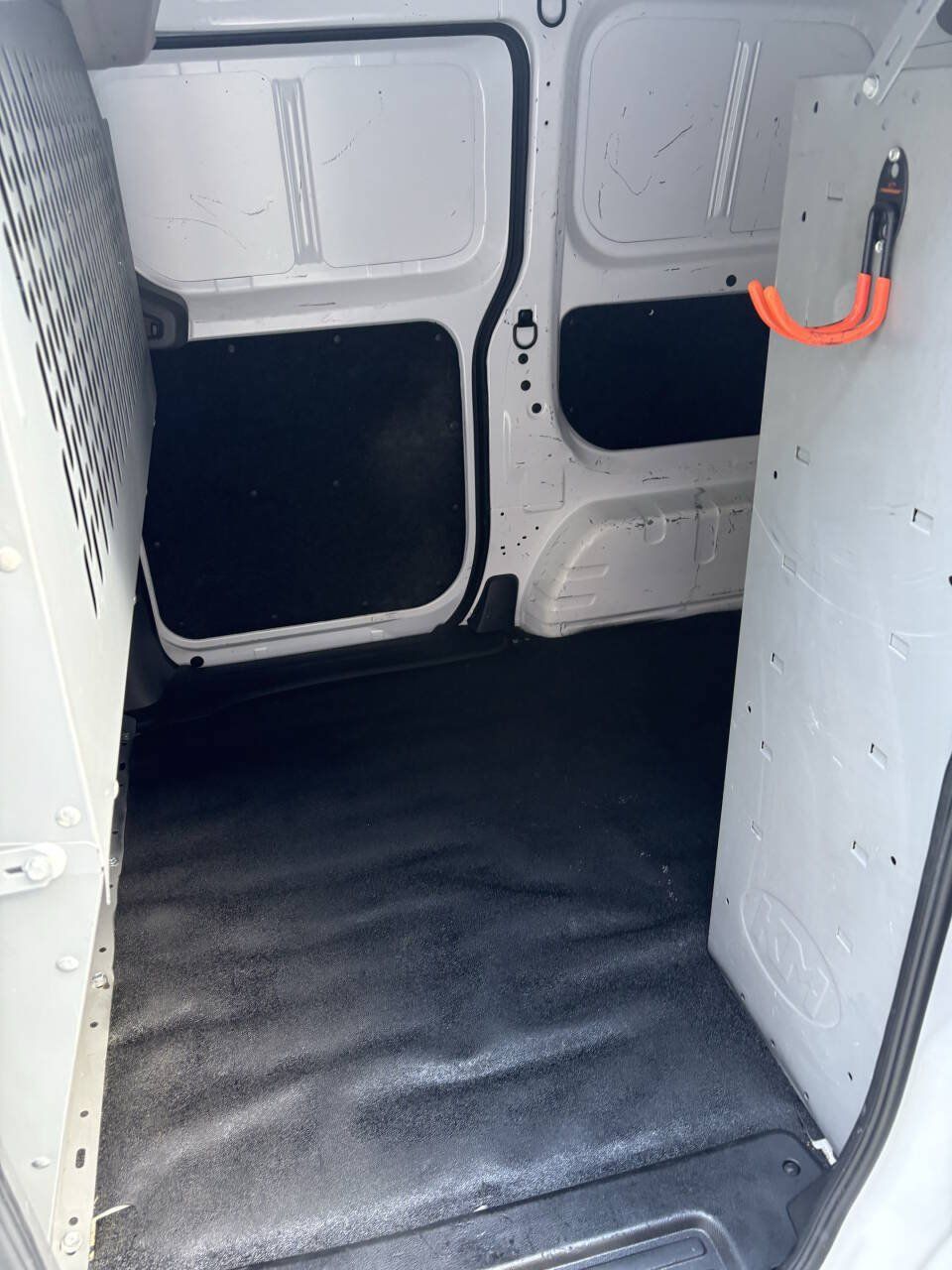 Used 2021 Nissan NV200 S FWD image 9
